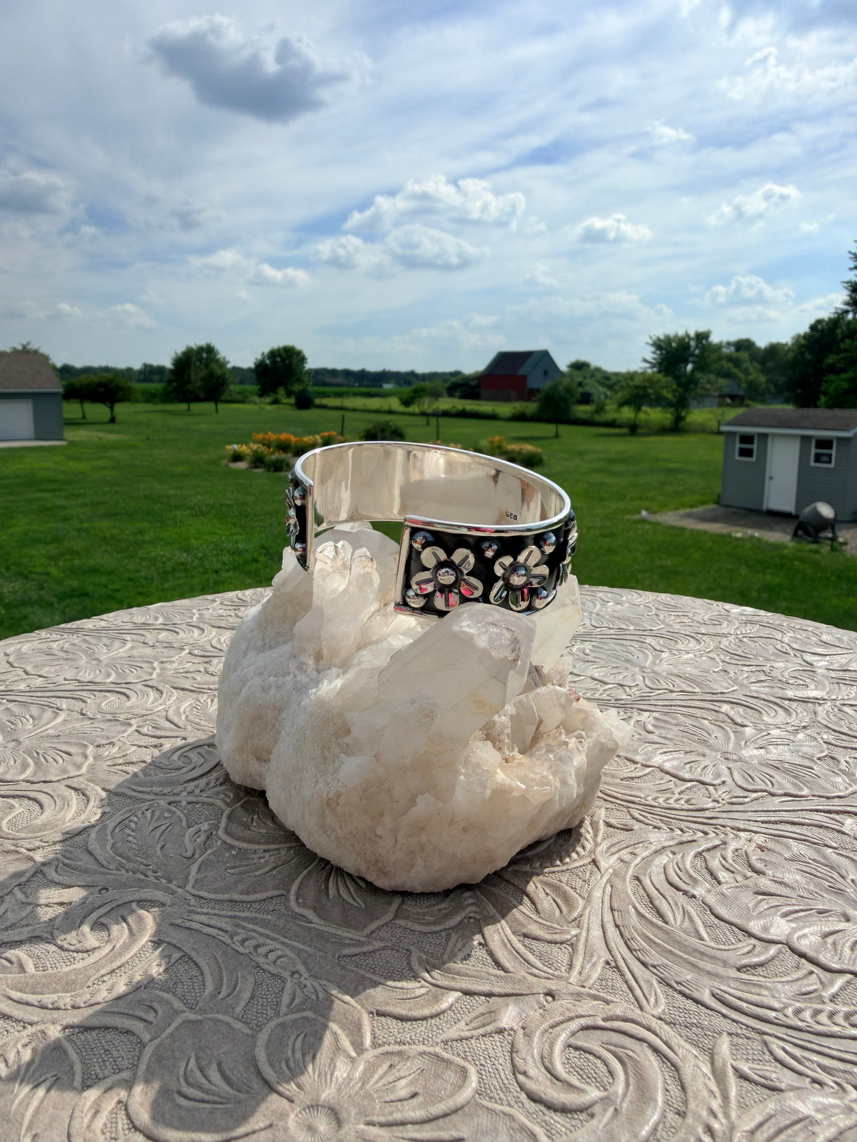 Thick Flower Cuff