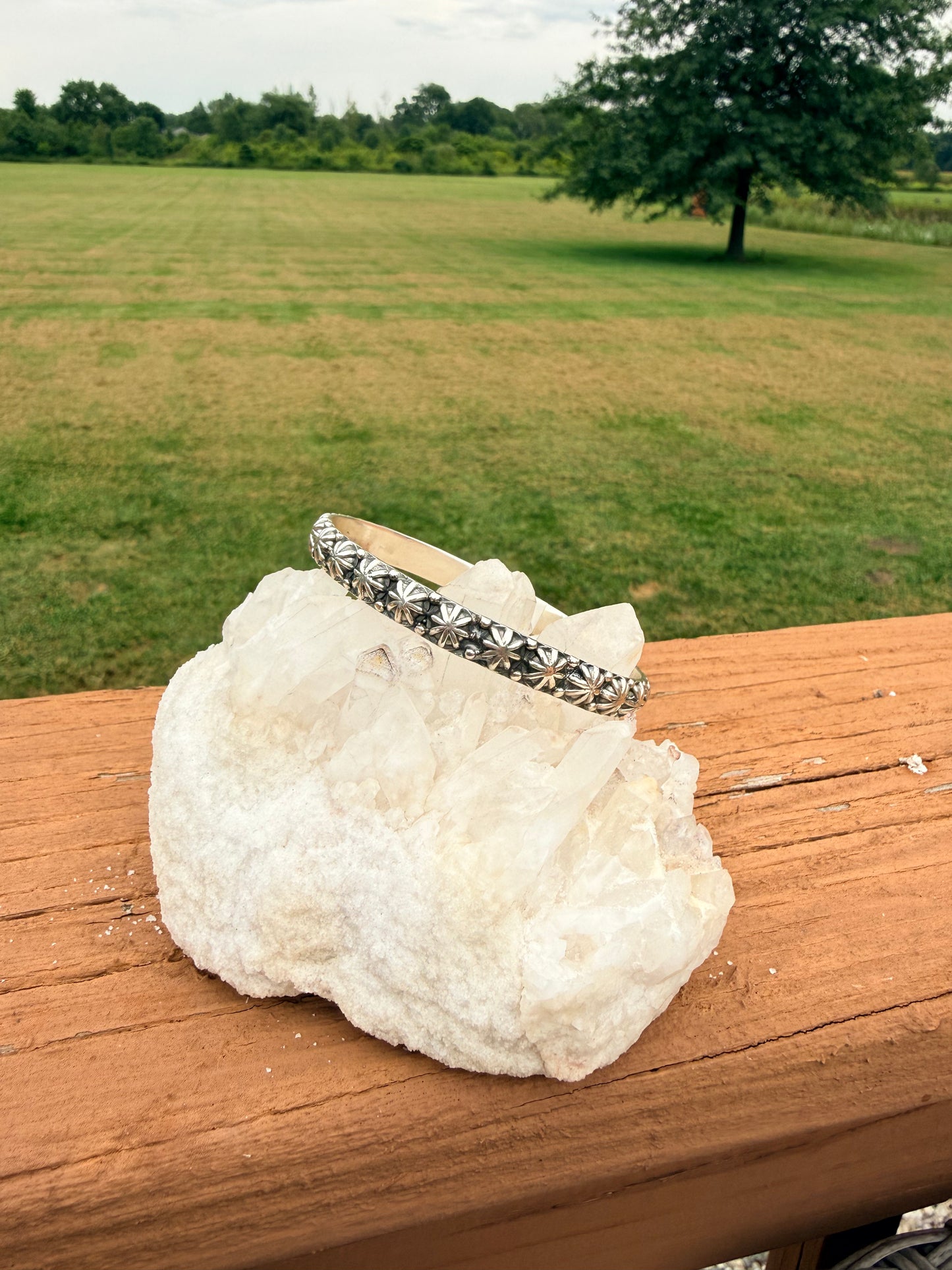 Medium Starburst Bangle