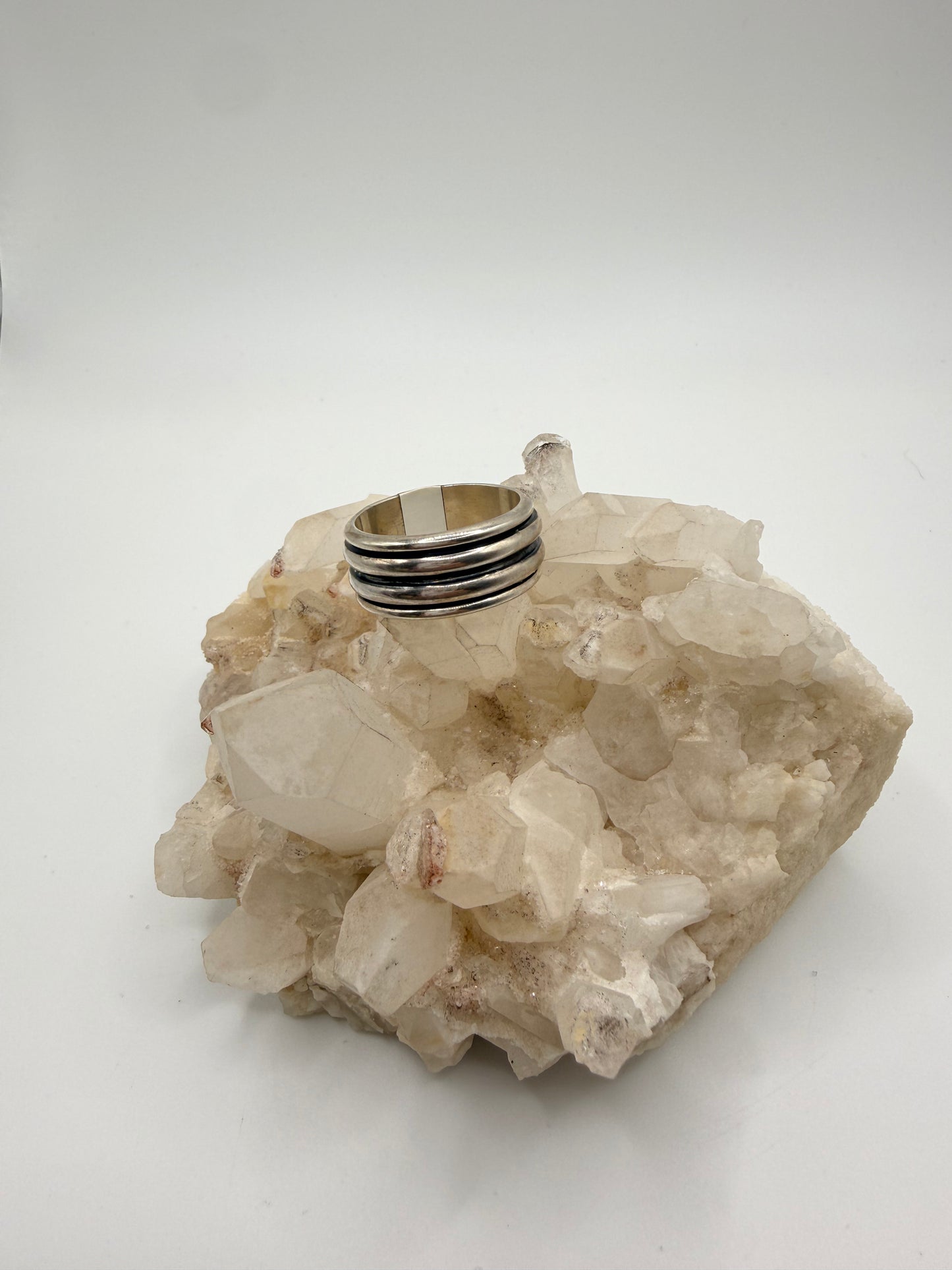 Oxidized Spinning Ring