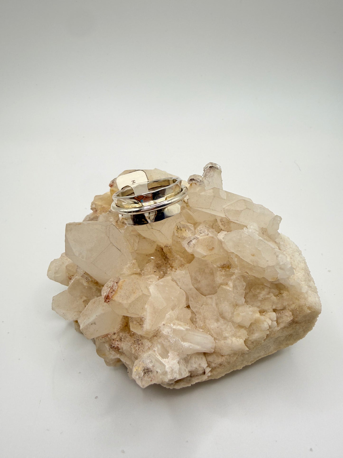 Hammered Spinning Ring
