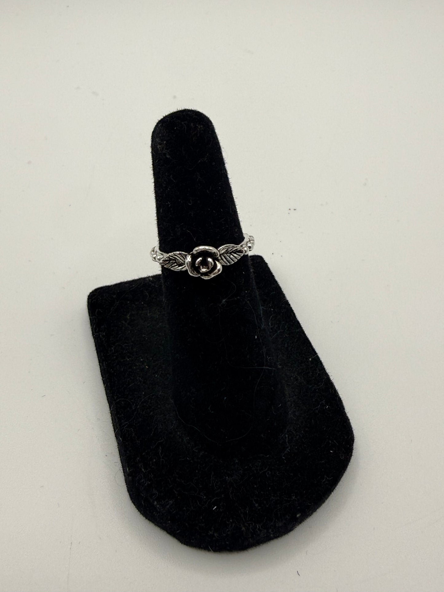 Rose Toe Ring