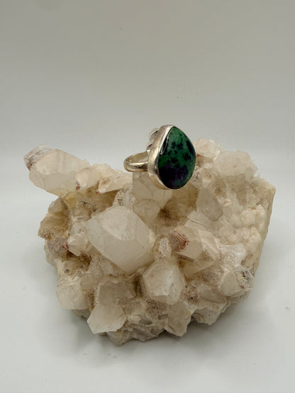 Pearshape Ruby in Zoisite Ring