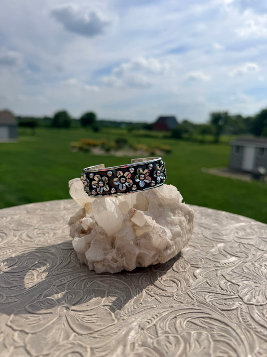 Thick Flower Cuff