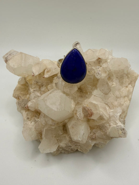 Pearshaped Lapis Lazuli Ring