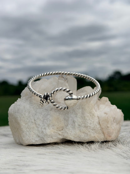 Roper Heart Bangle