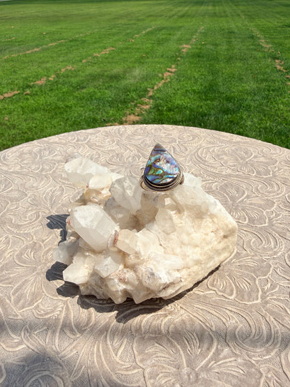 Pearshaped Abalone Ring