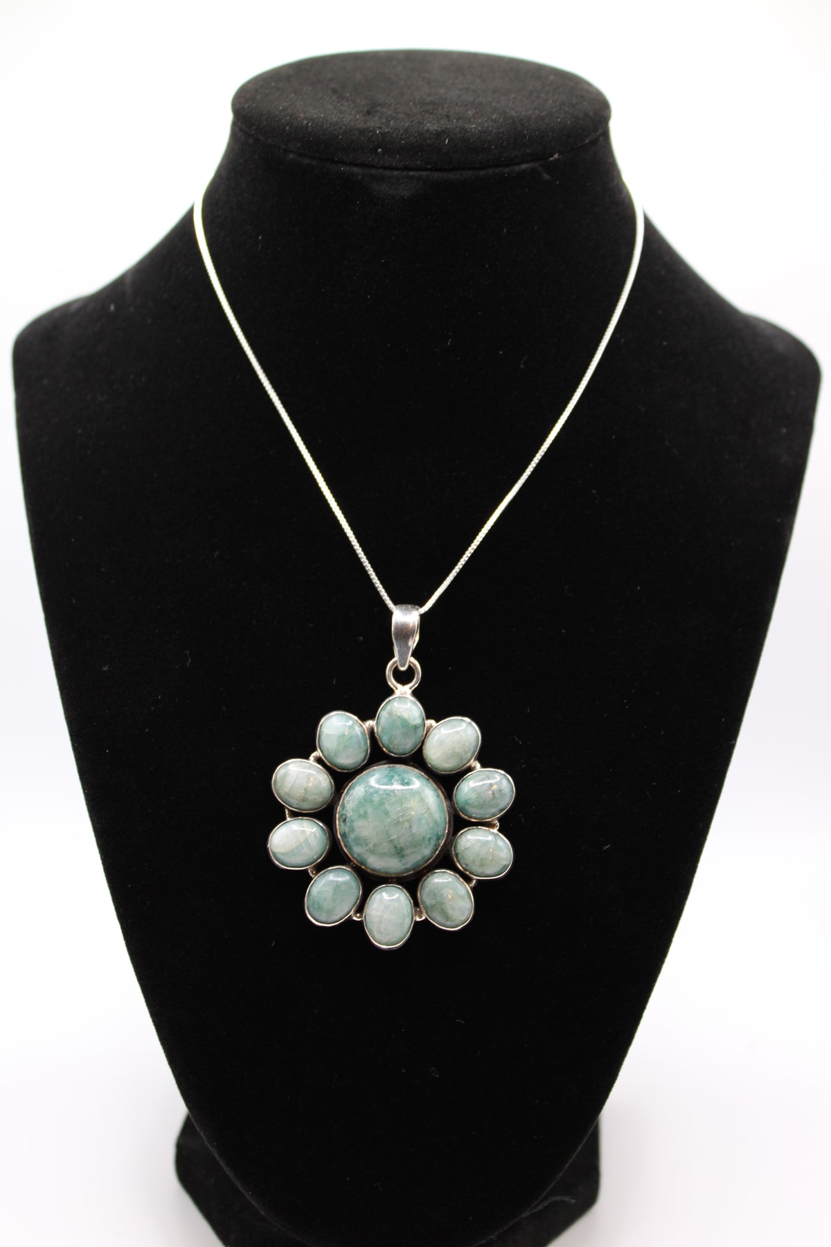 Flower Jadeite Pendant