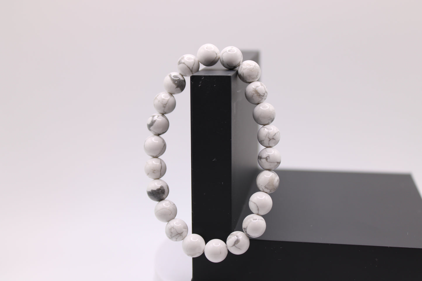 Howlite Bracelet - 8MM