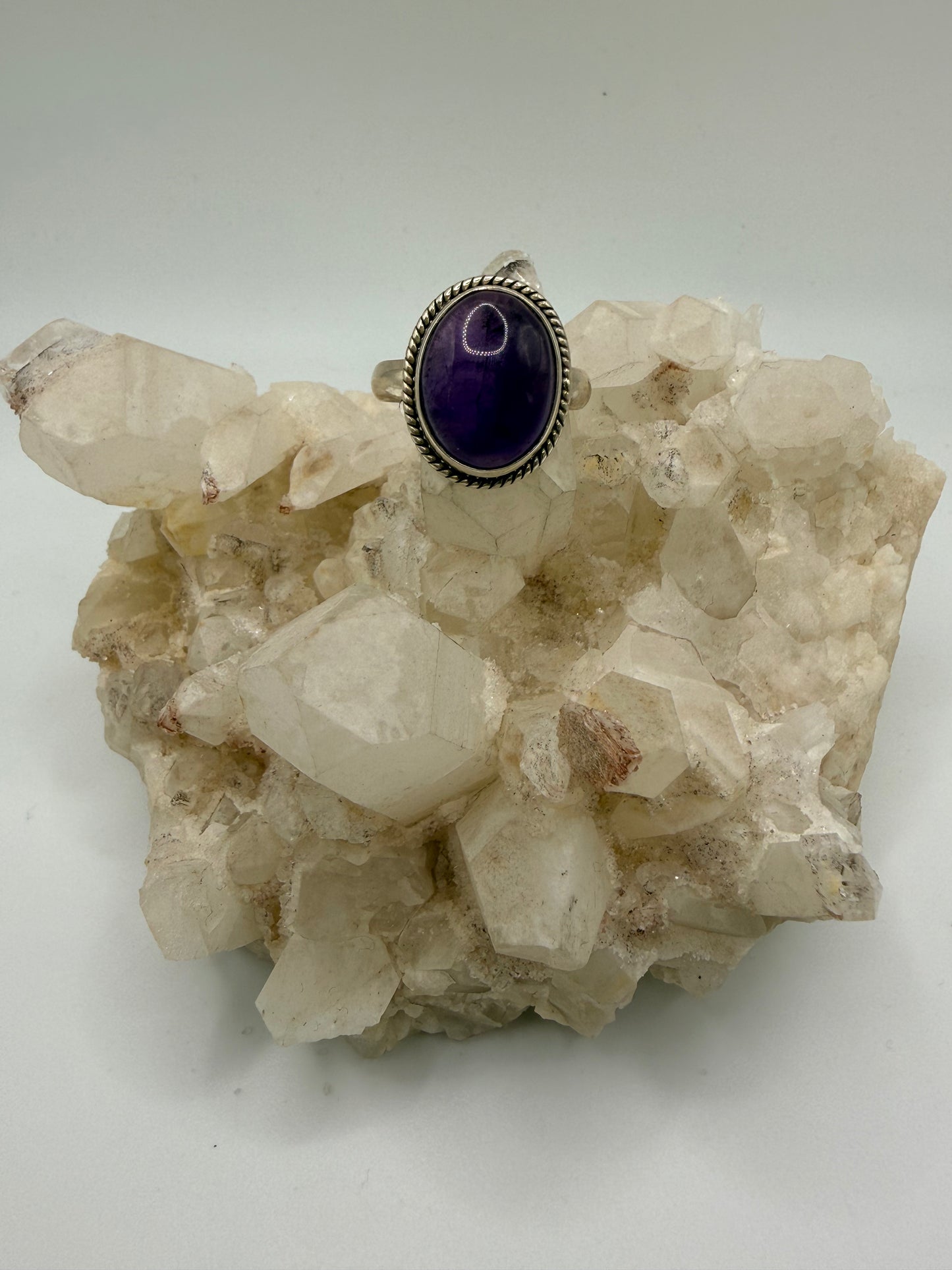 Oval Amethyst Ring