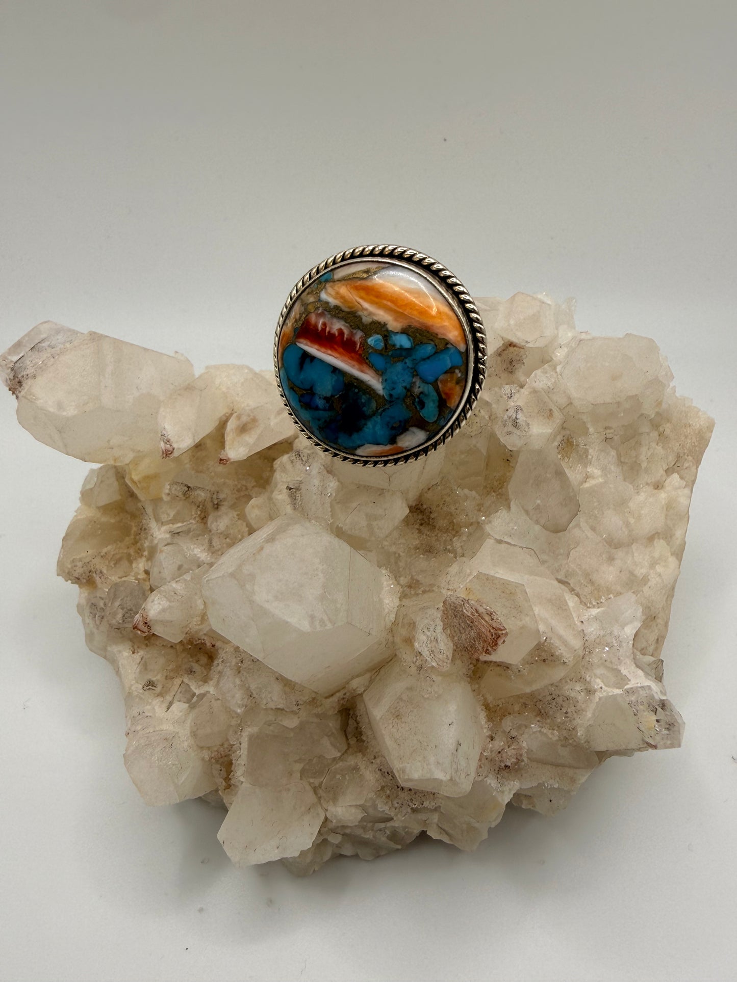 Circle Spiny Ring