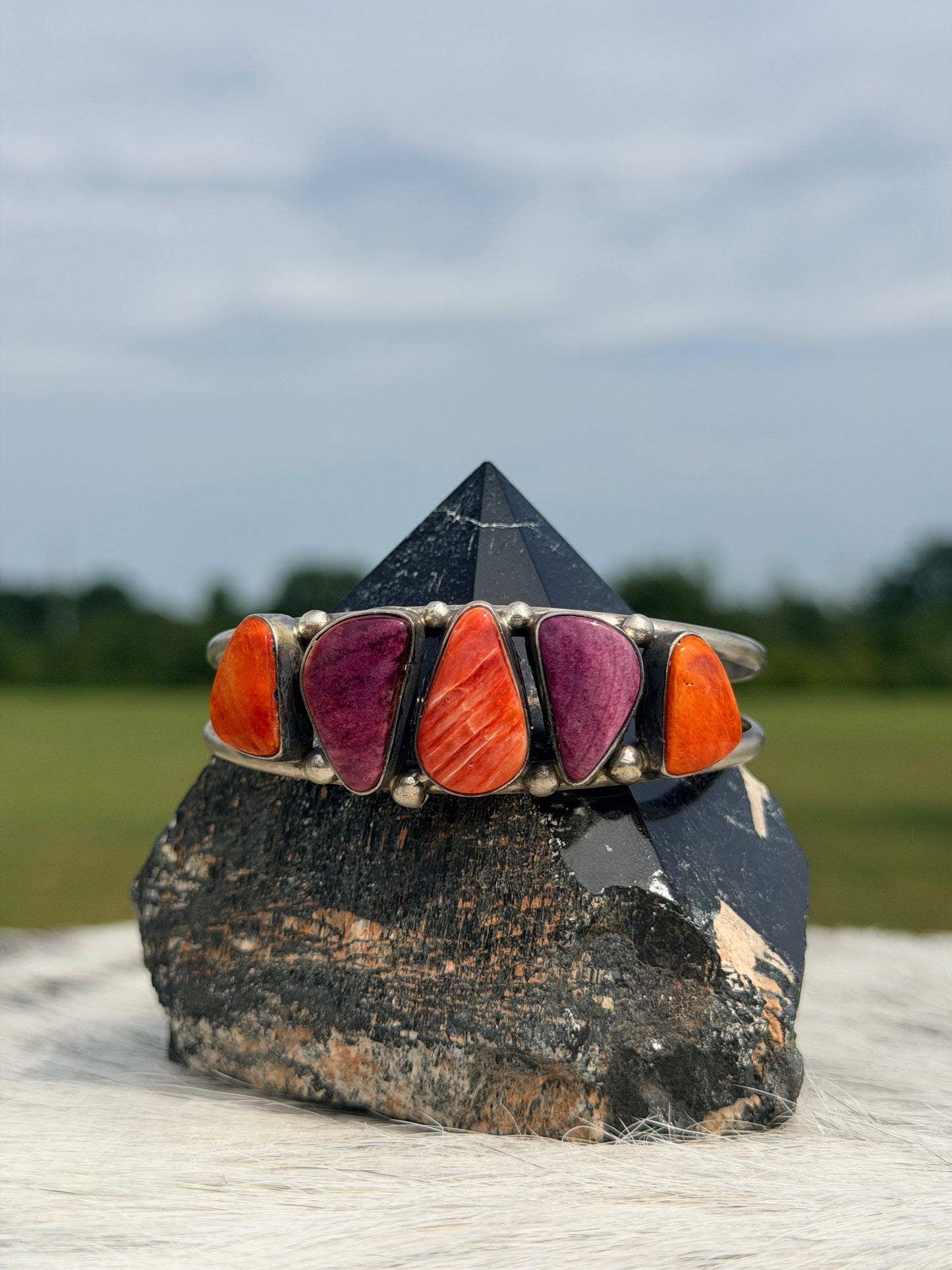 Agustine Largo Spiny Cuff