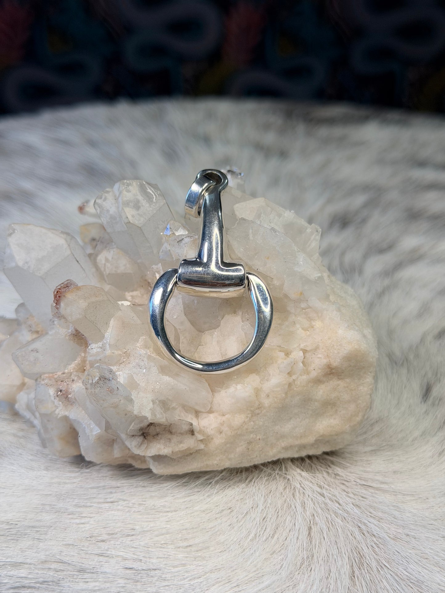 Large Snaffle Pendant