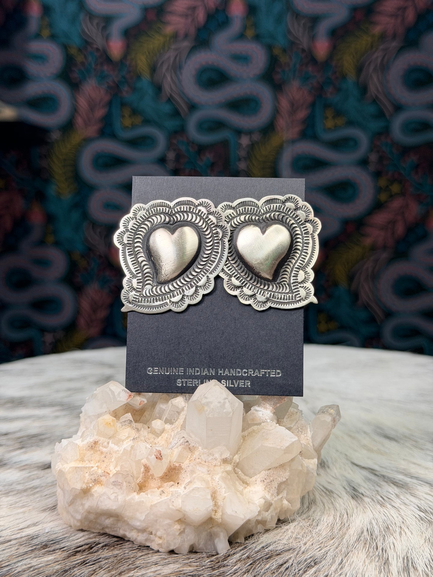 Leander Tahe Heart Earrings