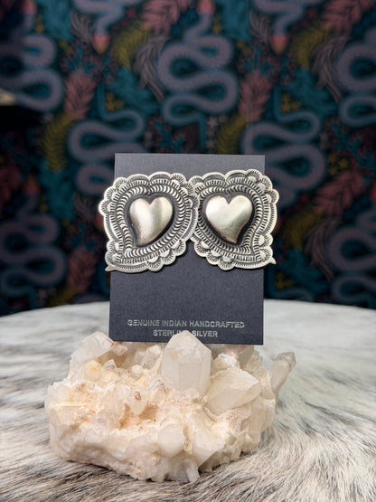 Leander Tahe Heart Earrings