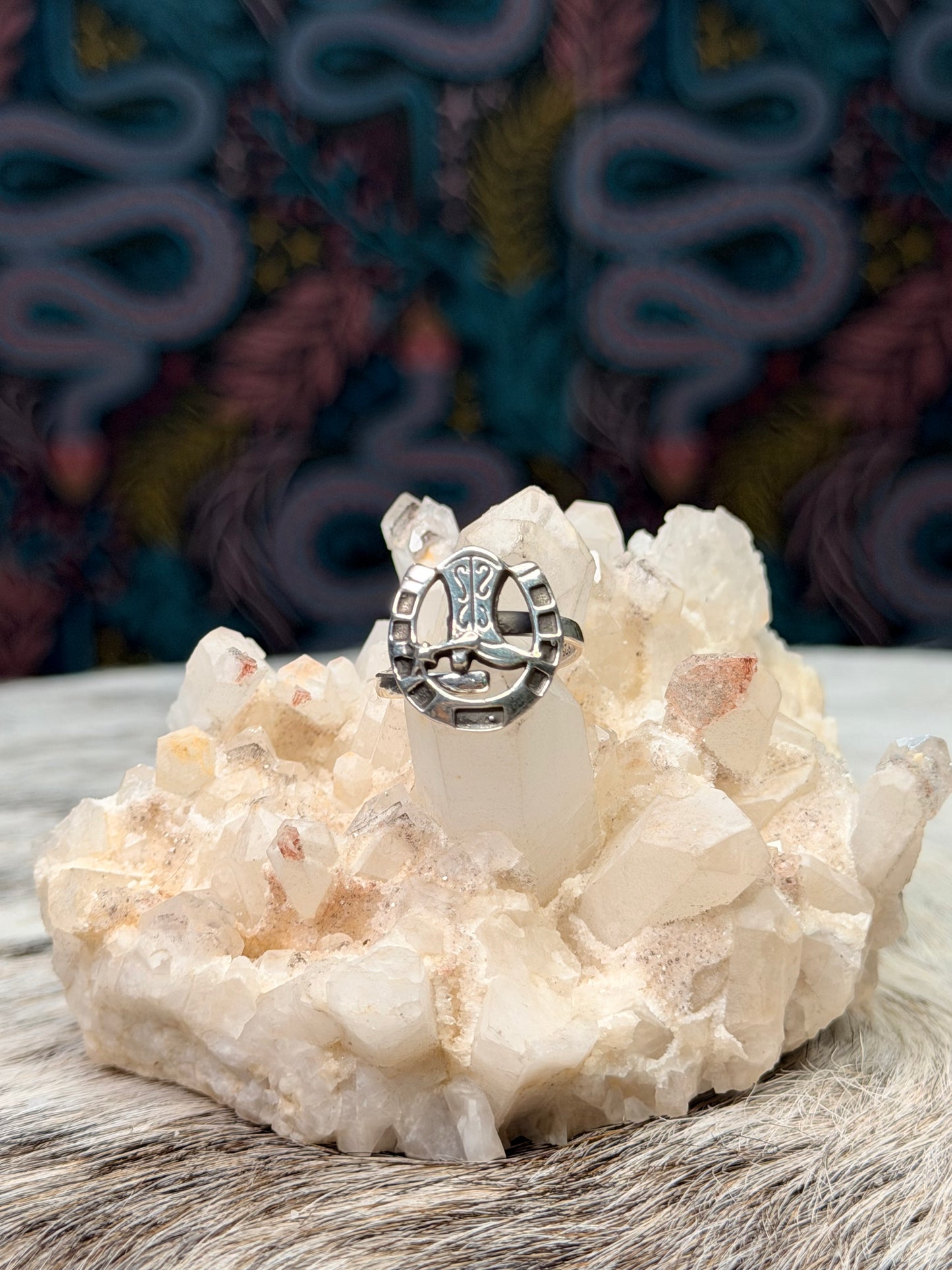 Adjustable Horseshoe & Boot Ring