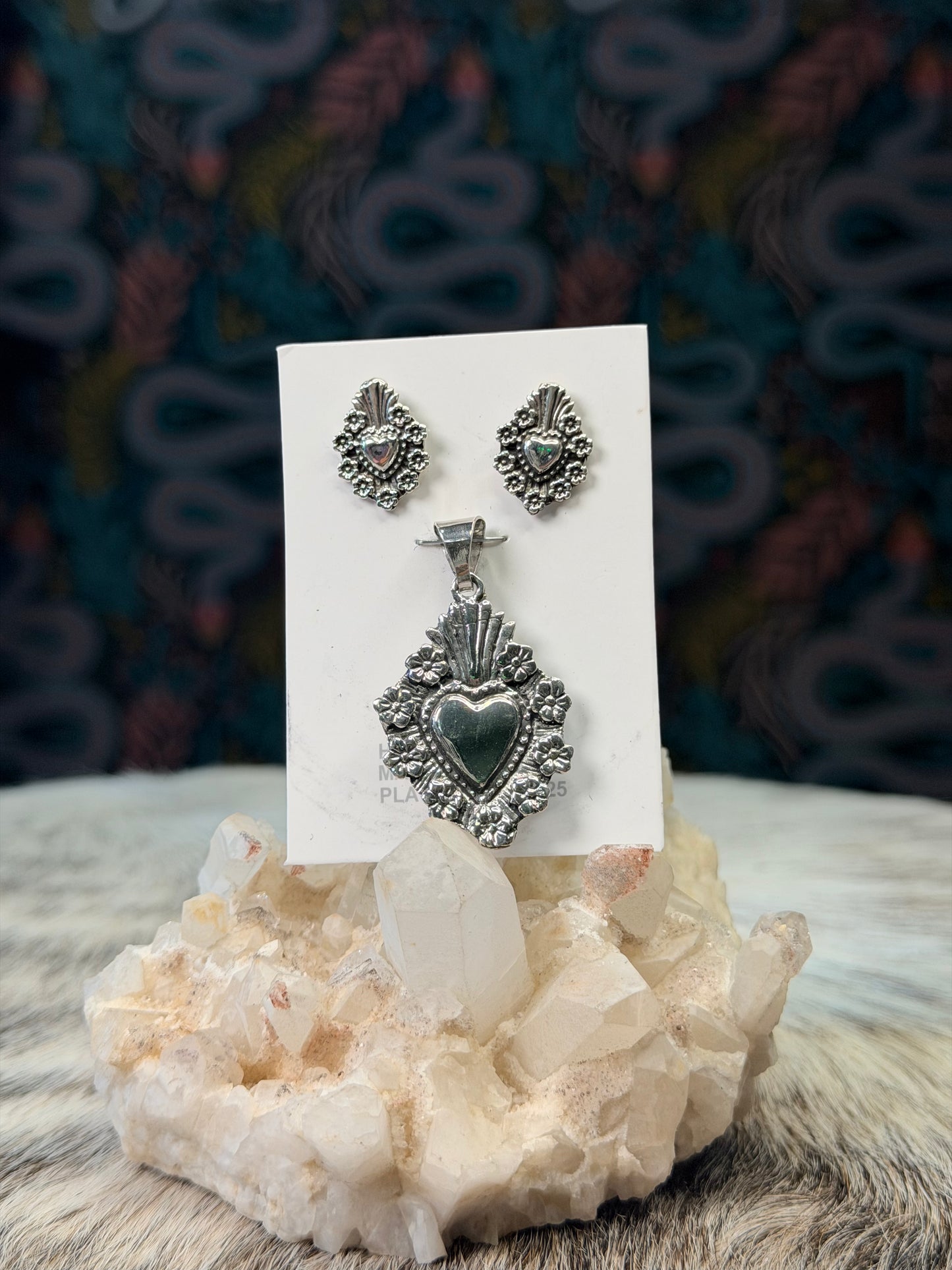 Corazon Milagroso Pendant & Earrings