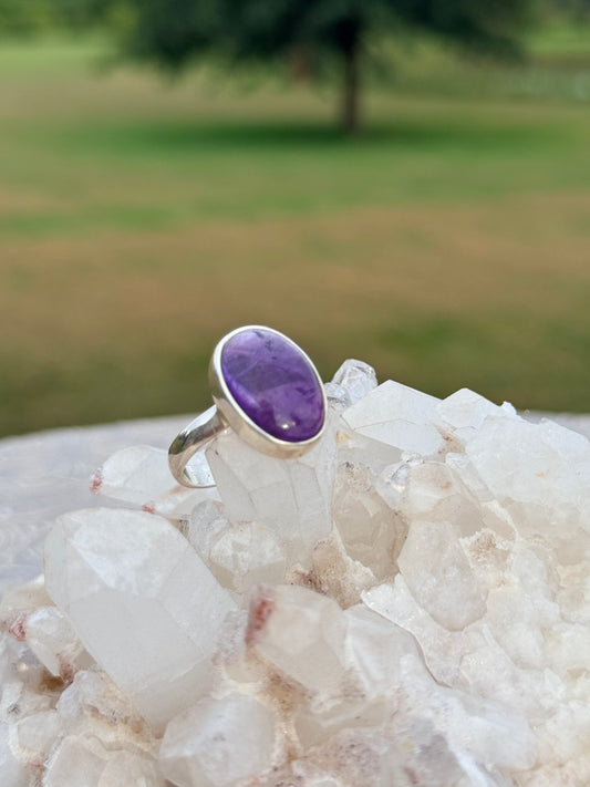 Oval Amethyst Ring
