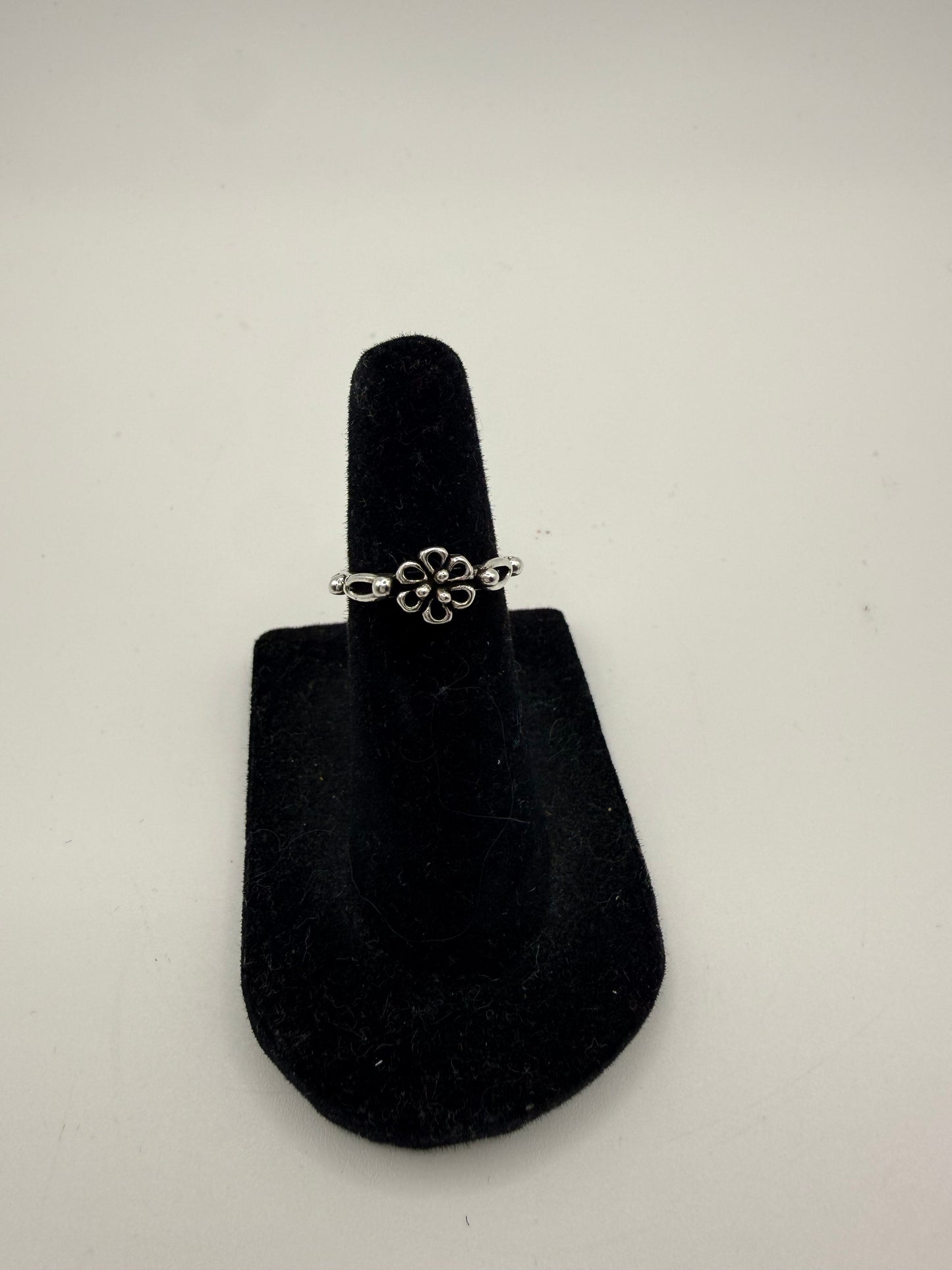 Flower Toe Ring