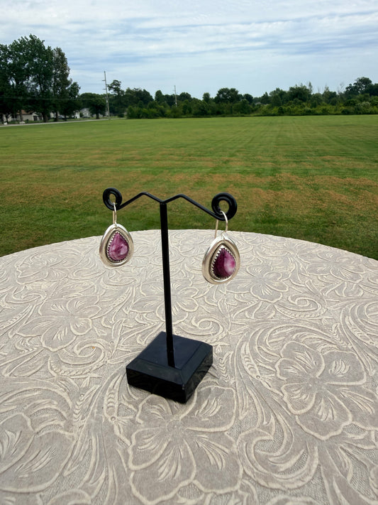 Purple Spiny Oyster Dangle Earrings