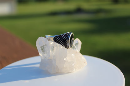 Circle Dotted Band Black Onyx