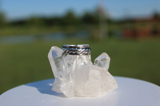 Rope Spinning Ring