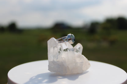 Round Flourite Ring w/ Detailed Band