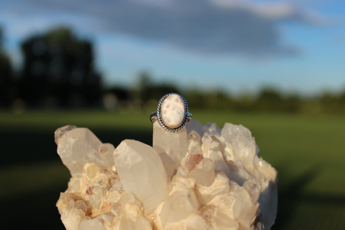 Oval Thomsonite Ring