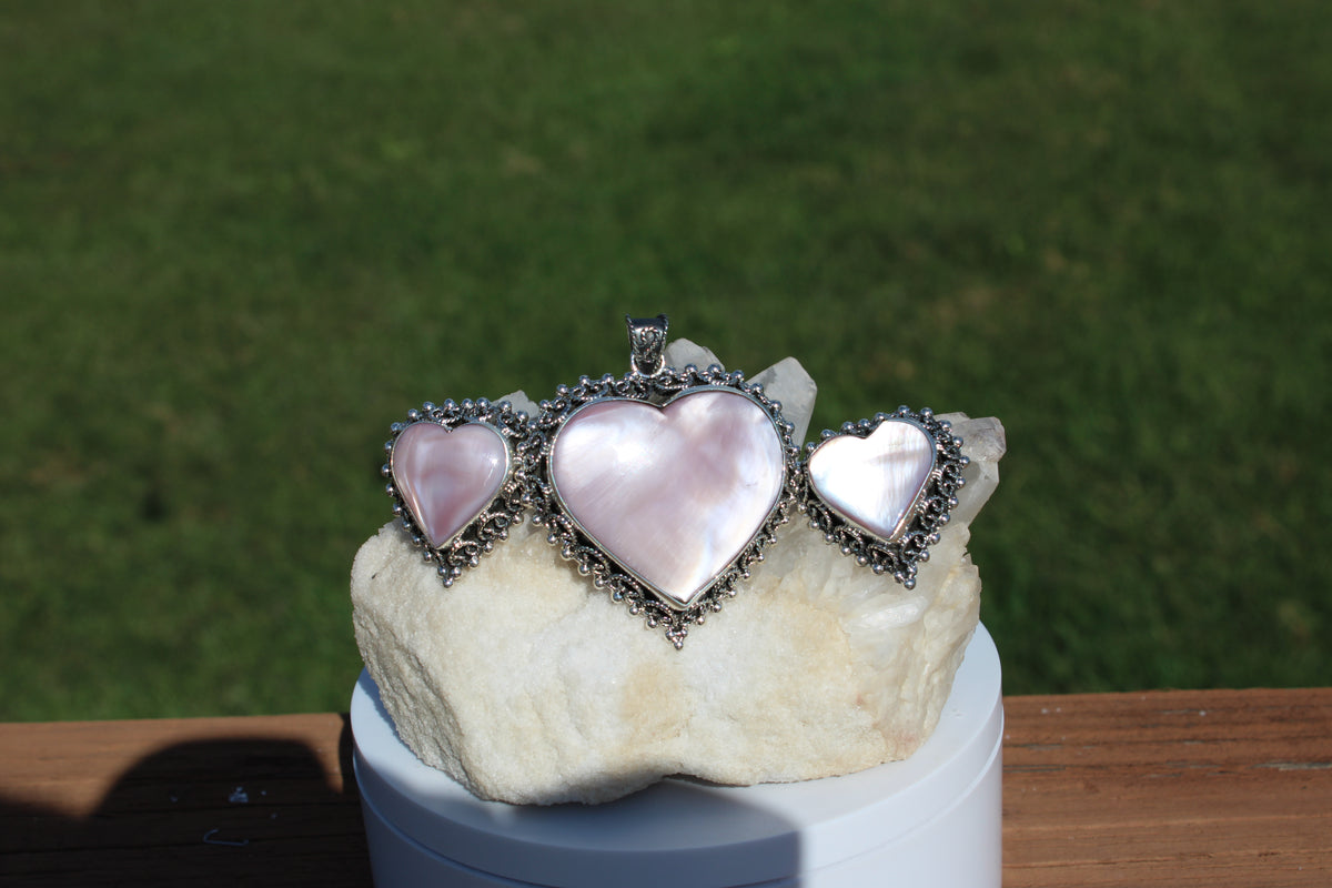 Madre Perla Corazon Set