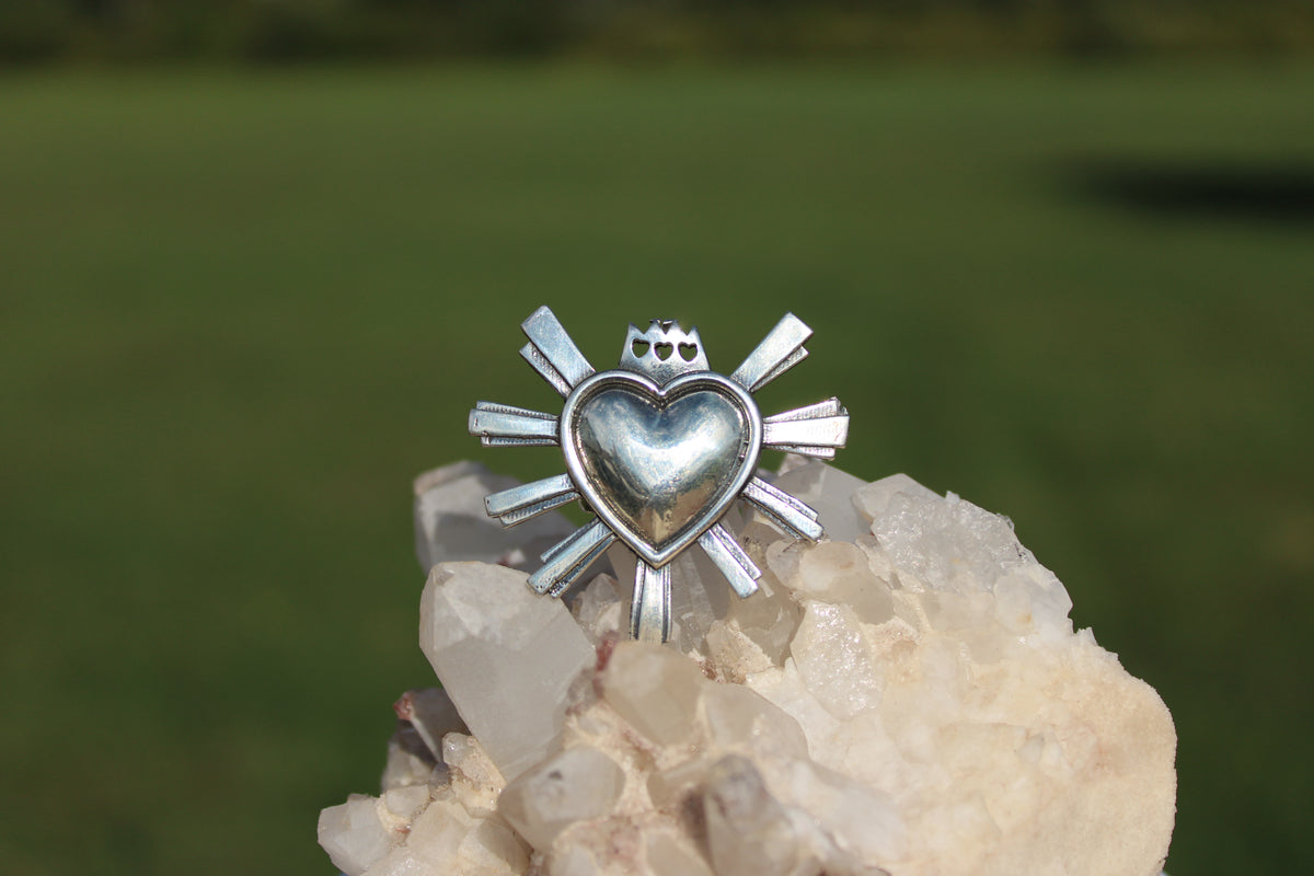 Large Sunburst Heart Ring