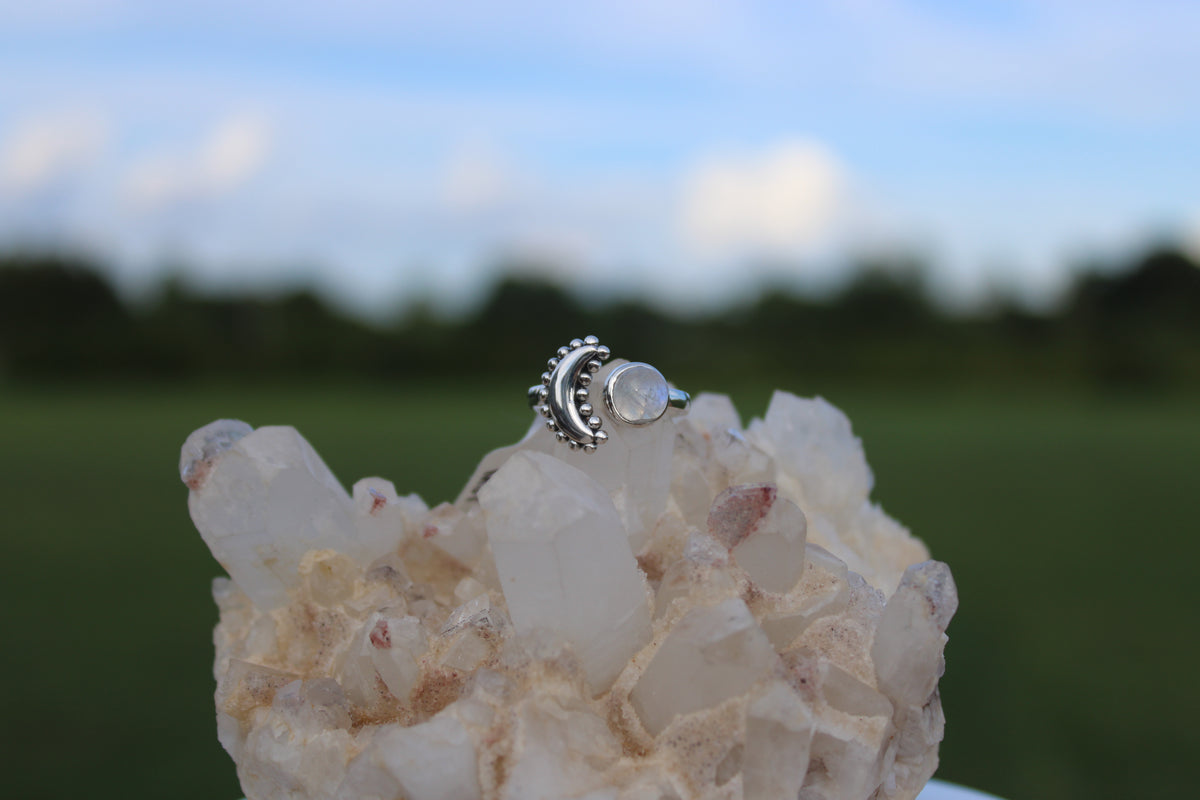 Luna Ring