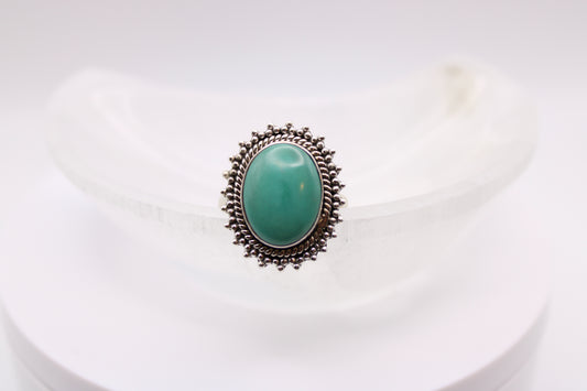 Oval Green Chalcedony Ring